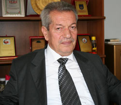 tahsinbayramoglu.jpg