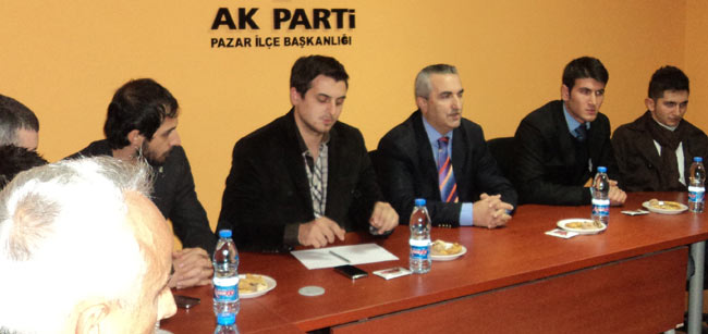 akparti1.20121219231407.jpg