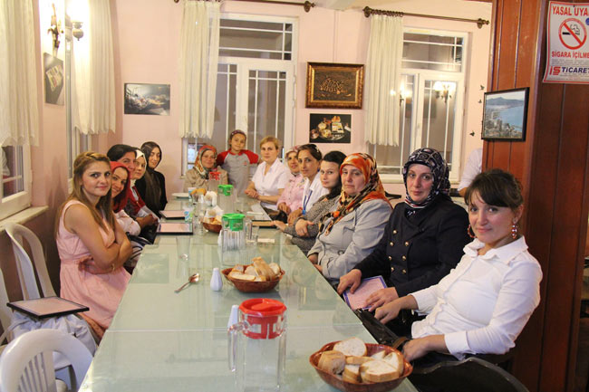 yemek_evi_3-kursiyerler.jpg